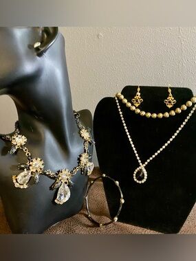 Elegant Black & Gold Crystal Teardrop & Statement Necklaces, Earrings, Bracelet